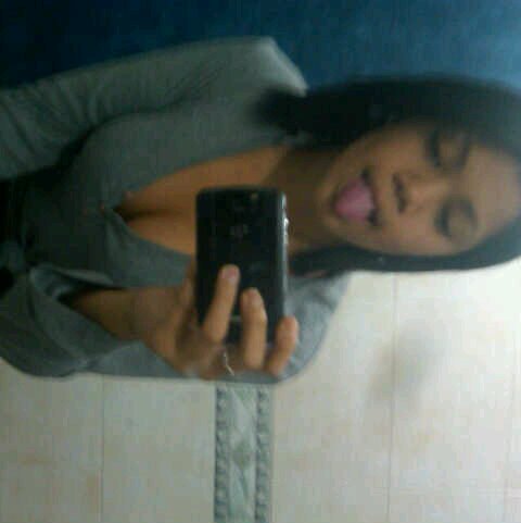 sigueme*-* y TE sigo(Y)
  Dios En Ti Confio*-*                                                 I♥DON OMAR S'R«3'