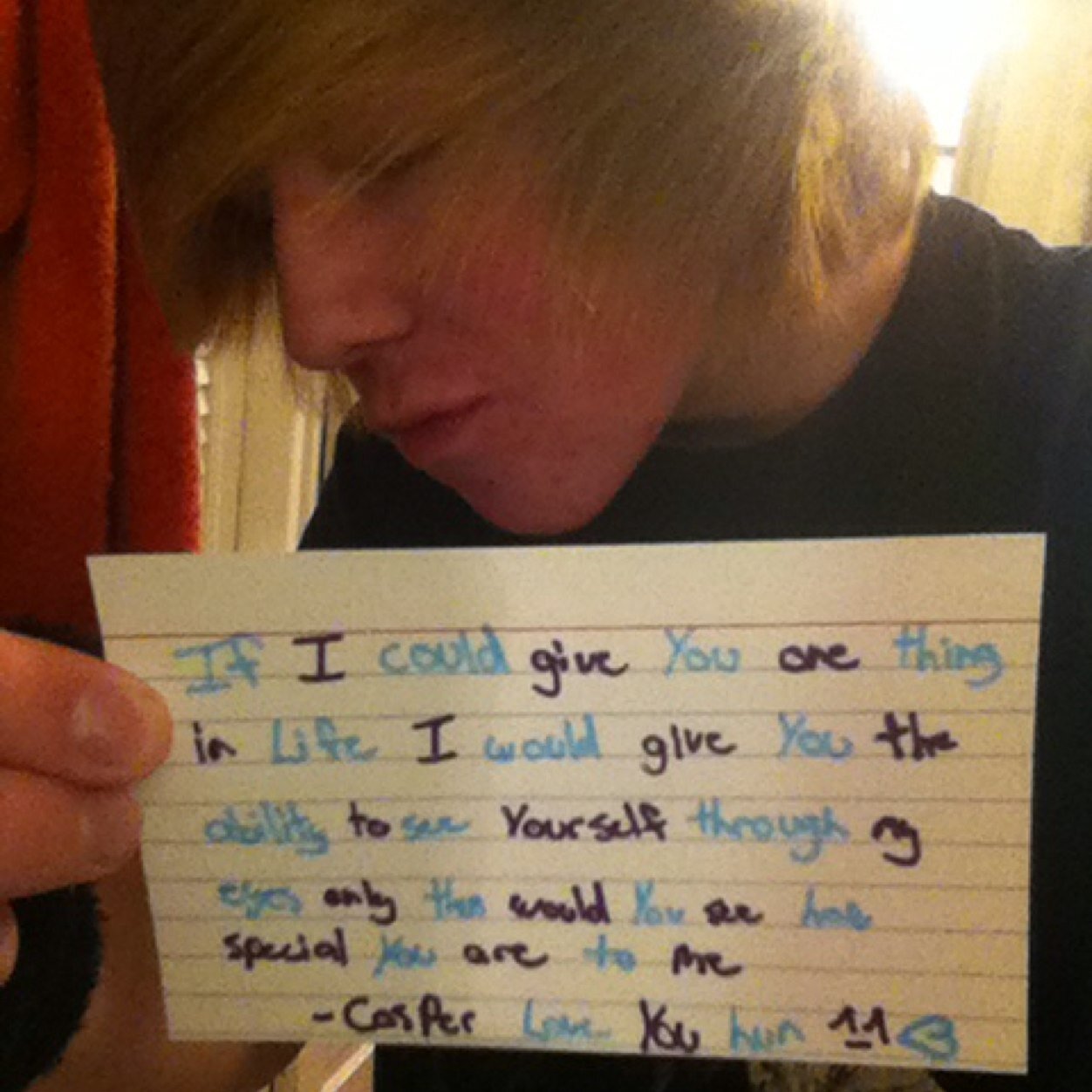 HAI GUYS IM CASPER ^_^  16/m/usa/idk anymore v.v i love hugs *~* come cuddle meh? c:  
           illinois talk to me i dont bite c: