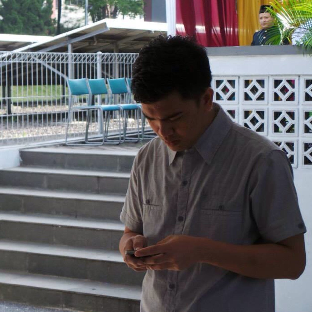 Ridho اَللّهُ bergantung ridho orang tua
BJB - LLG