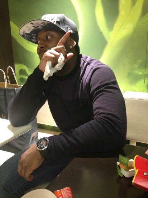 Boasyest's profile picture. I Follow You Follow Back ;)