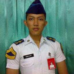tidak ada yg lebih penting dari sholat...mama aku sayang kamu
