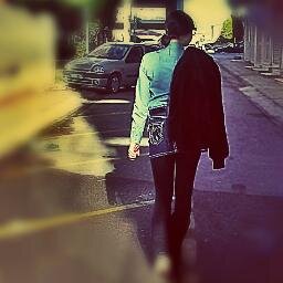 love,live,laugh:).
btw,i follow back everyone who follow me:D