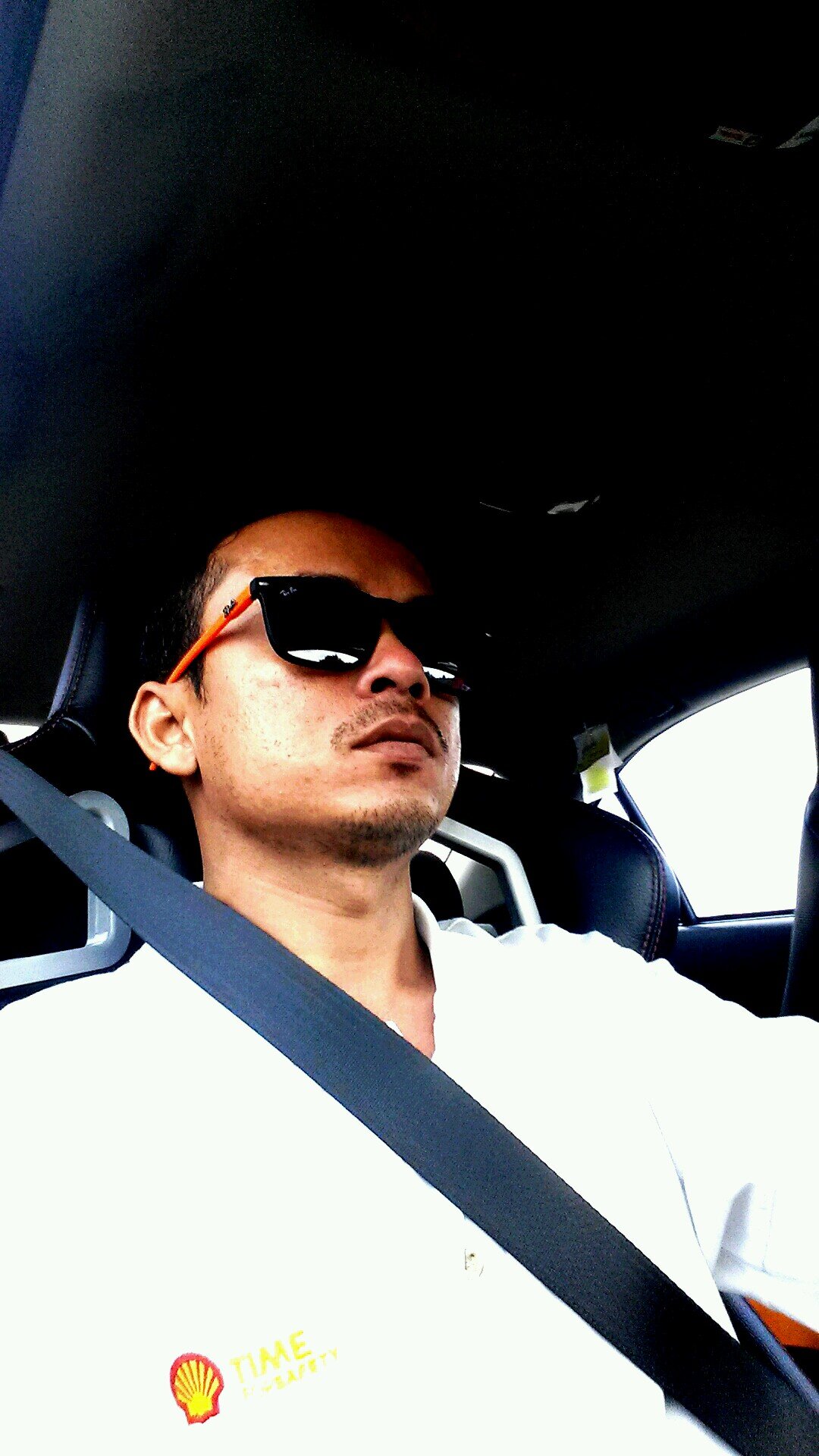 avtech_933's profile picture. music......