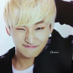 AiuVIP95's profile picture. 