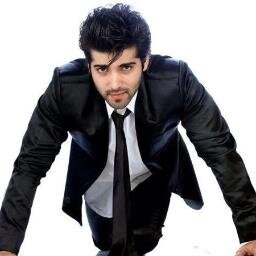 Posting&Retweeting ALL things related to Kinshuk Mahajan, posting Past/New Articles/Links/etc. Junior Account to Kinshuk FanClub @KinshukFC on twitter :)