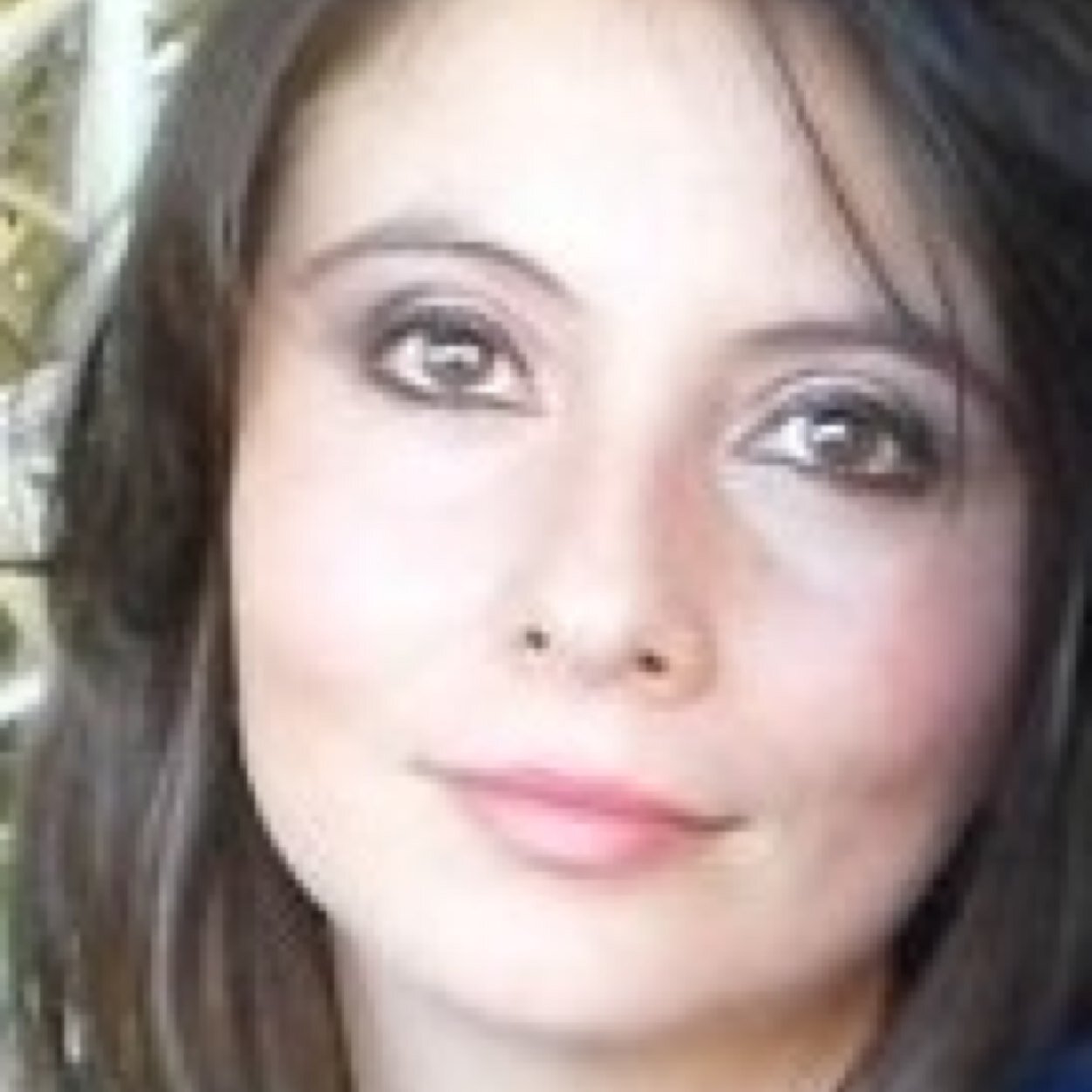 lyzzyferry's profile picture. 