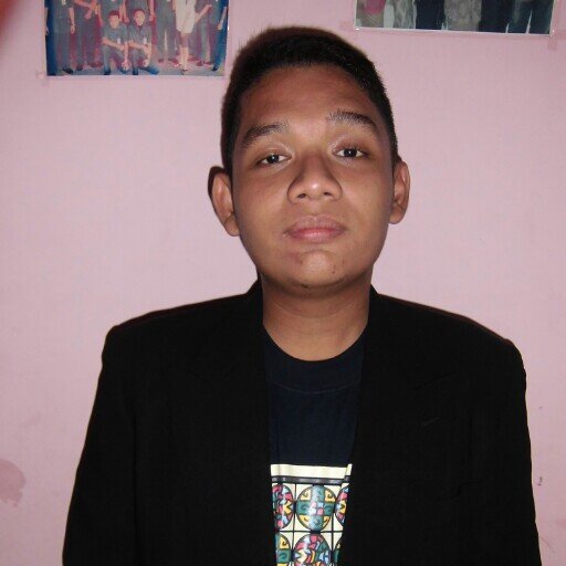 Smk Mandalahyu 99 I editing I hobbies Basketball and Game I 29 April 1994 I Perumahan Pondok Hijau Permai I Elvi Yunita {} :* (01.12.12) I #MR_DedeBayi