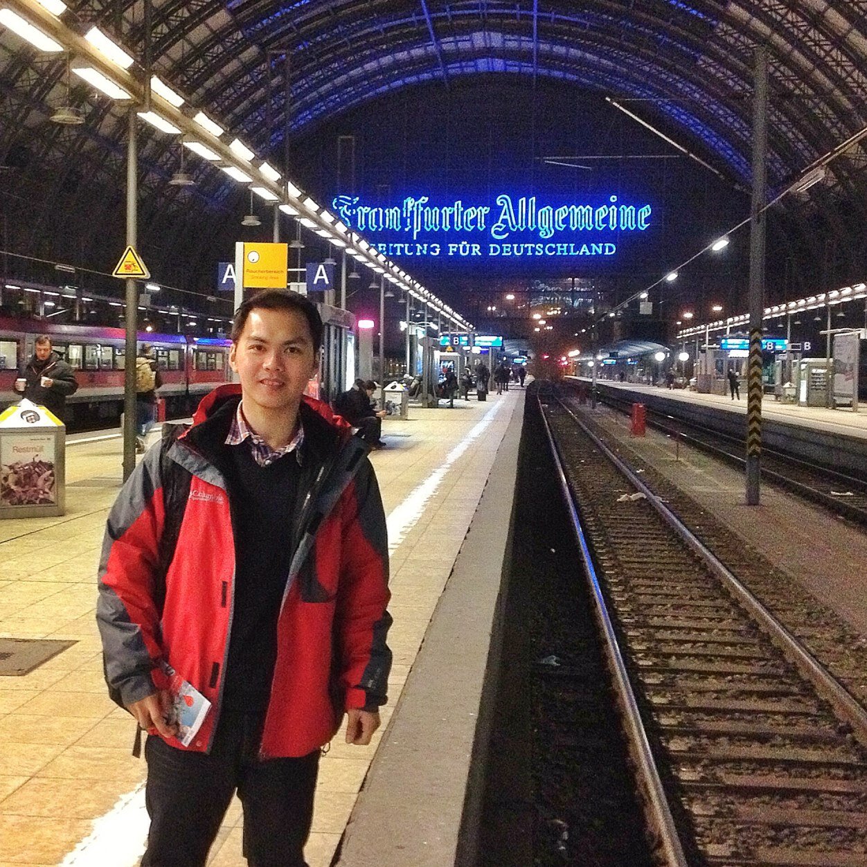 Marketer, Traveler, Adventurer, Music Lover, Photography Lover  KEKL 2002 = ✉️ : eric_as_eas@yahoo.com = Instagram : erikun84