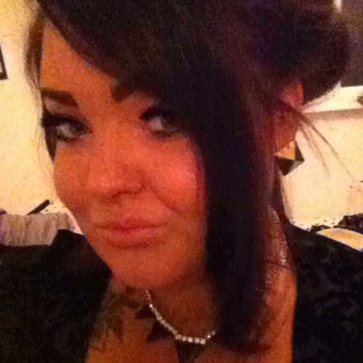 VictoriaBurnsxo's profile picture. Getting drunk is my full time job.