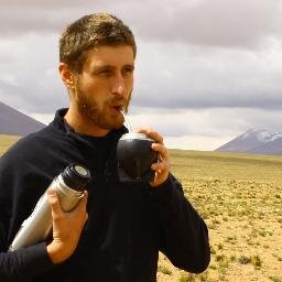 Argentina y América Latina en la economía mundial // Fanático de la Patagonia y Charly García