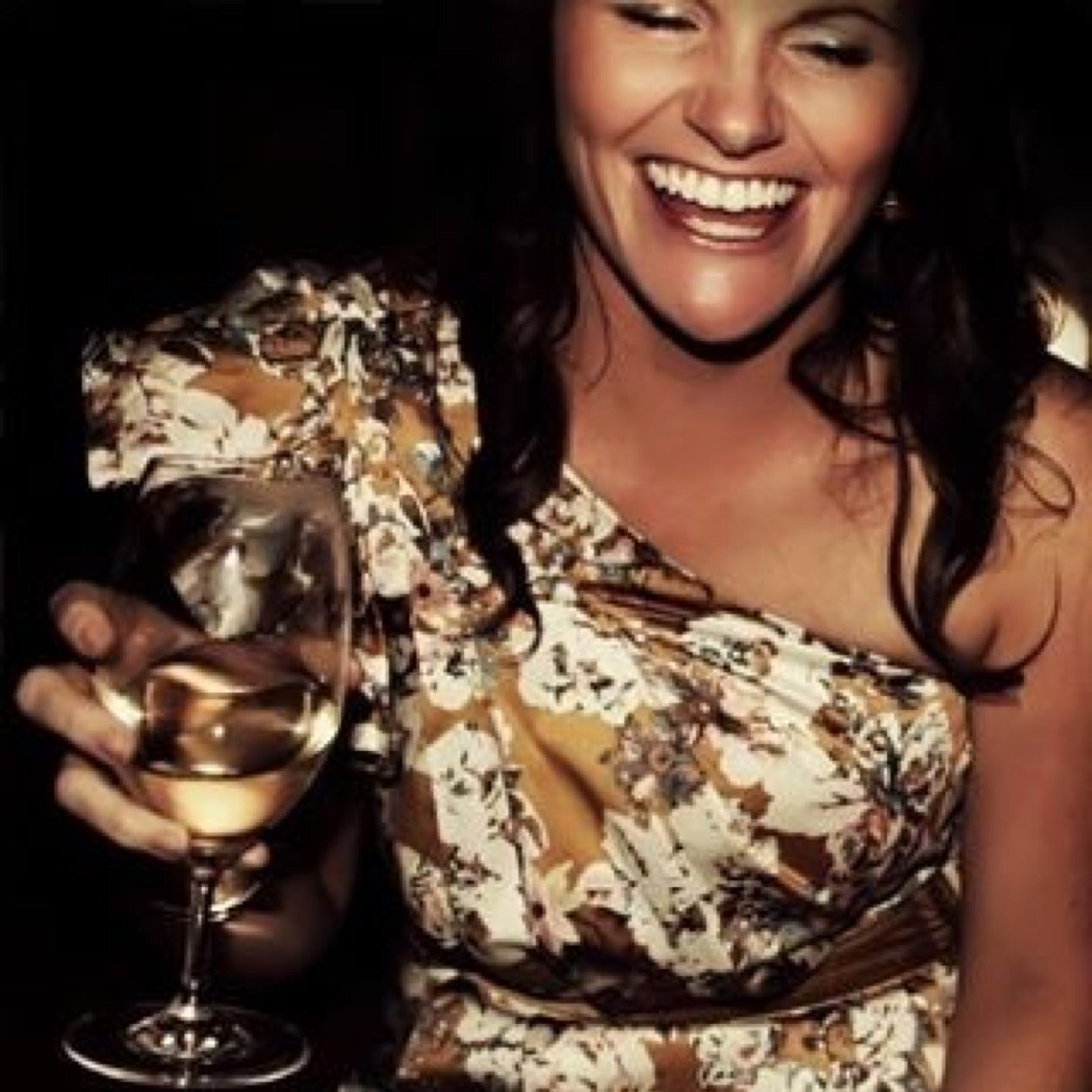 KirstySimmons50's profile picture. Enjoy the moment :)