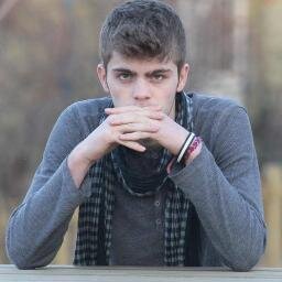 ahmetgzlgn's profile picture. O NEDER ? BU NEDER ? DİYEREK DEĞİL ,CANIM ÖYLE İSTEDİ  , DİYEREK YAŞAYIN.