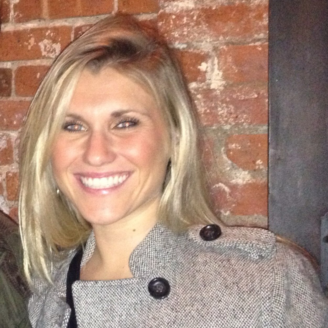 Jayacos's profile picture. Lover of all things sports, cheese and wine. Currently @Adobe. Views here are my own.