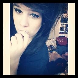 R.I.P Mitch Lucker ♥ 
Bands 
Horror 
Gore 
piercings
tattoos 
batman 
adevnture time
