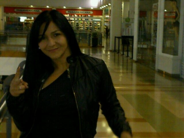 electronik157's profile picture. 