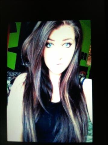 just a good girl in a bad world lol