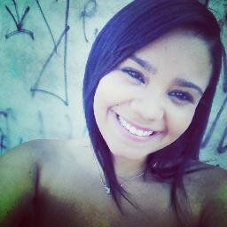 Do que adianta me descrever se você vai acreditar no que os outros falam de mim ! [;