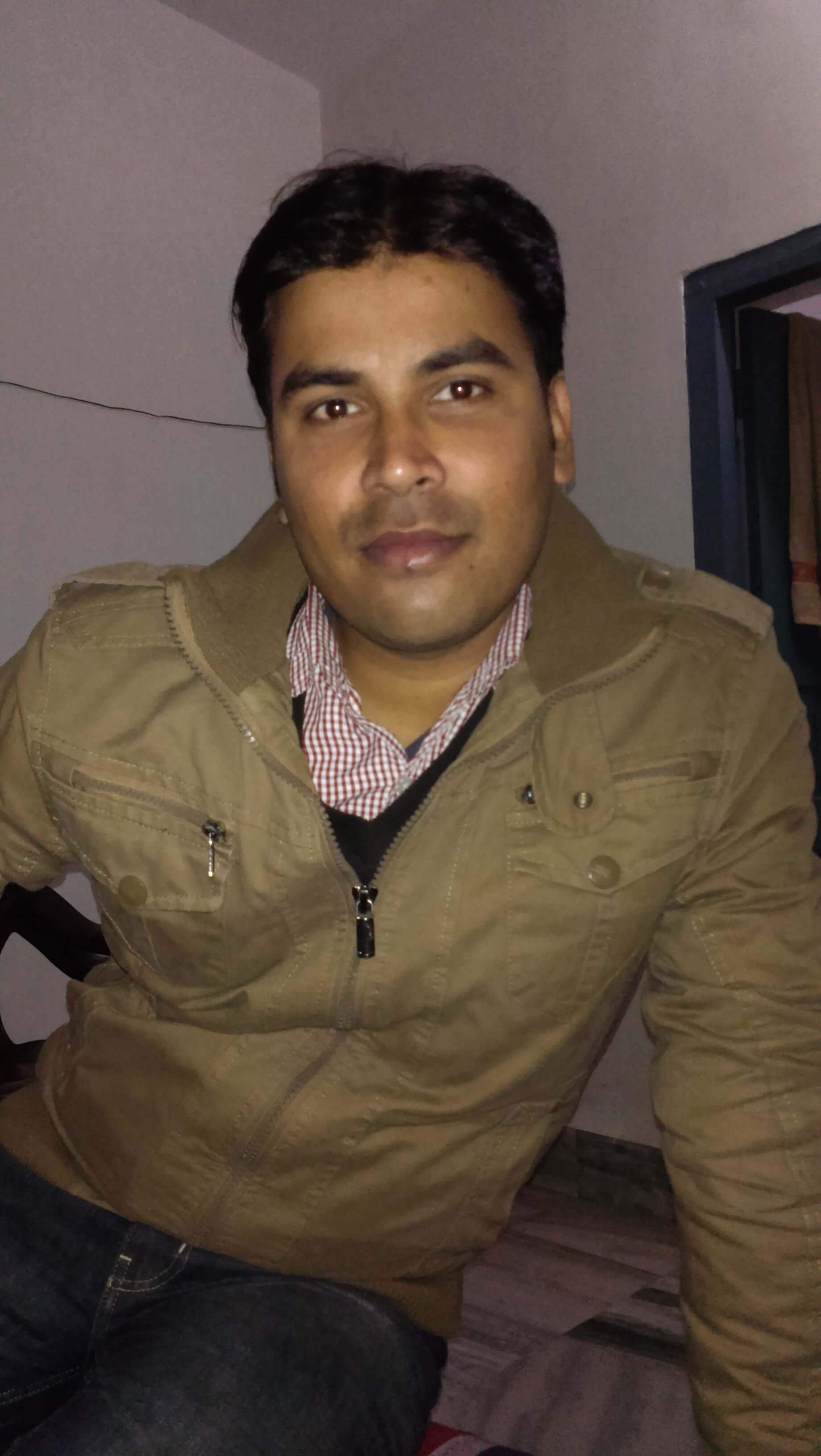 somnathtiwari52's profile picture. 