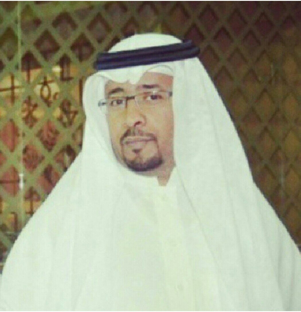 ‏اسعى لأرضاء خالقي بالتعامل الامثل مع من خلقهم… انستقرام. سناب تشات. abomubarak14@..  ستبقى دائماً ياوطني شامخاً