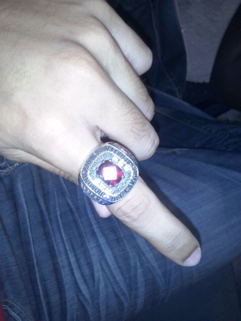 jacp05's profile picture. Joven - Estudiante- Hijo- Hermano- Amigo- NBA y MLB - Love Basket- Kobe Bryant -Lakers- Escogido