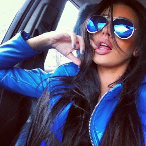 Fashion Designer, Stylist, Creative Direction, Runway Coordination, Consultant, Simply addicted to Fashion. http://t.co/rblN7errGP