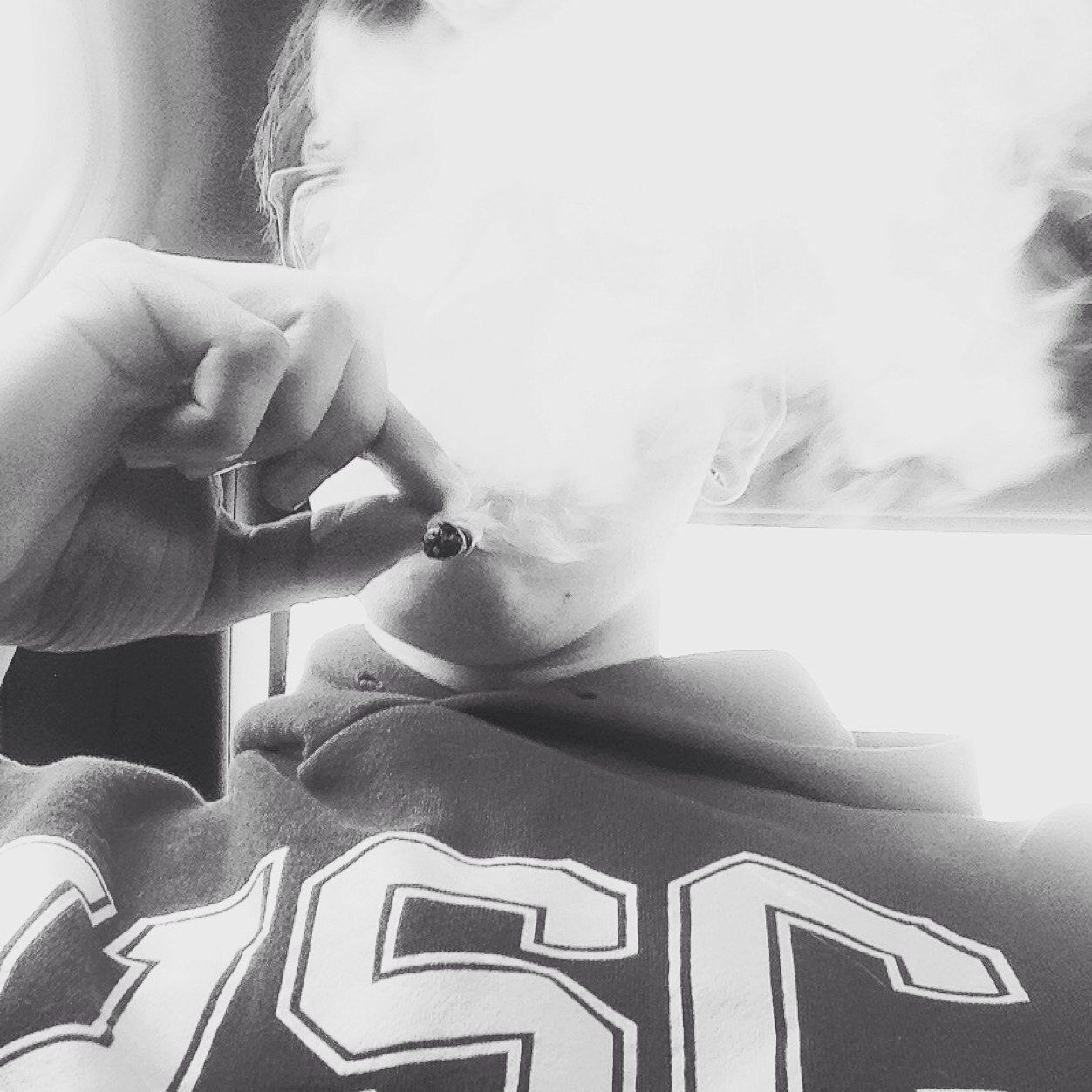 Your basic stoner | #UpwardsChillin ♻️ ;-)