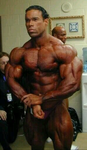 monsierlevrone's profile picture. 