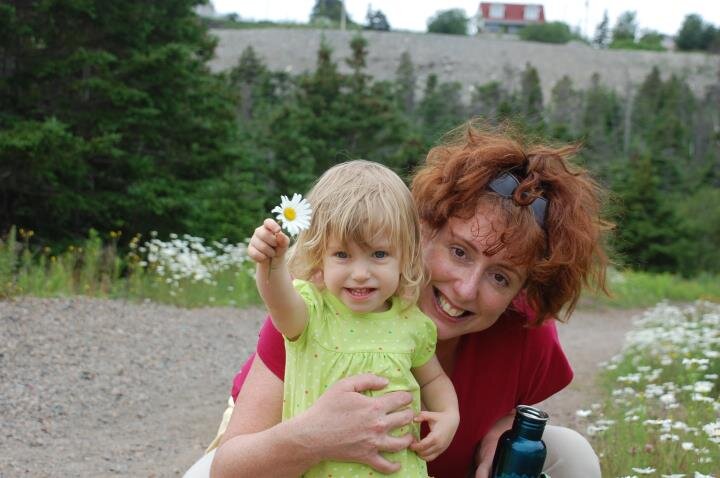 Newfie, redhead, wife, mom, strategist, wino, chef, runner and bookworm. Communications Advisor @NEB. My Tweets are my own.