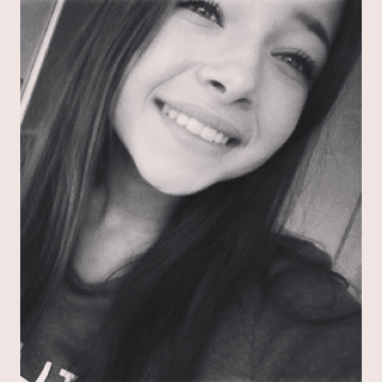 follow @lionaceline_
