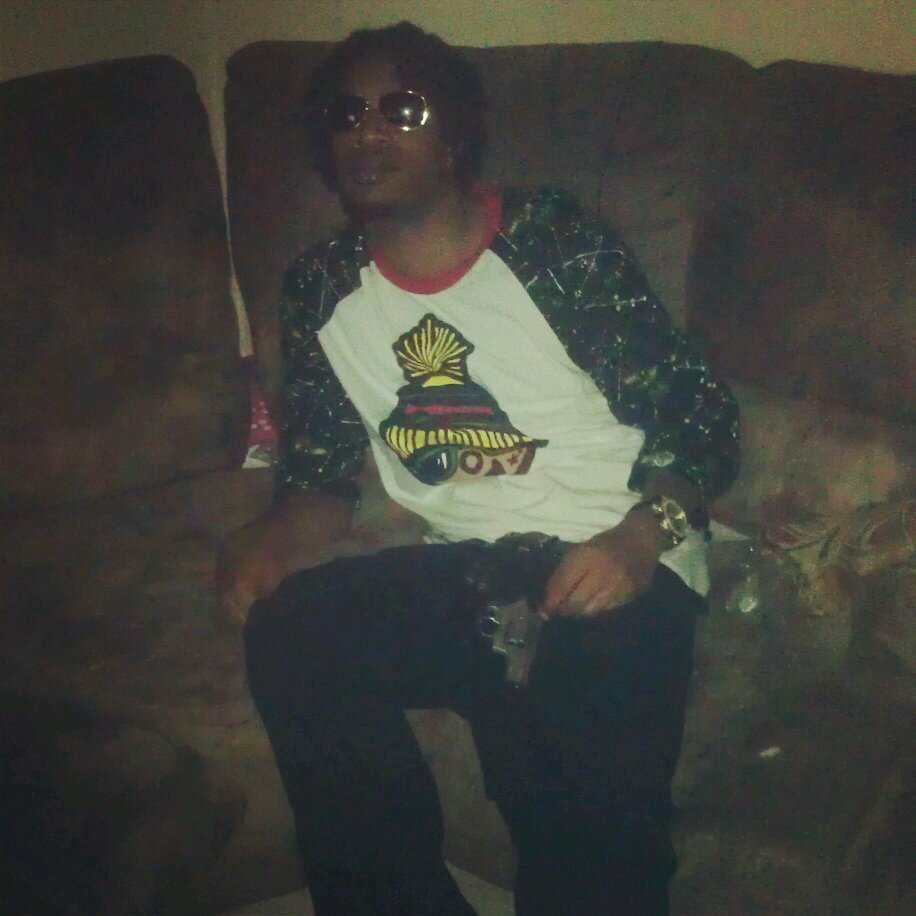 WATTZ UP HOEZ DWN
GETTIN MONEY ERRDAY
#D.C.M.G #FBG#paper.ova.women#LU#B.O.H