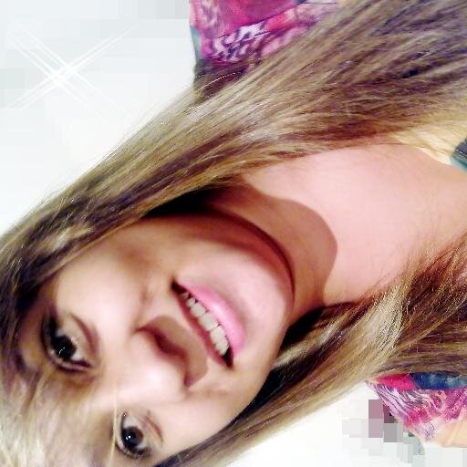 Só quero esquecer oque passo e viver felizzzz .