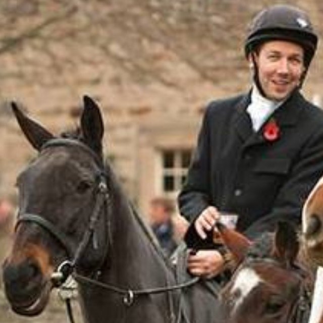 Equine Vet at Scott Mitchell Vet Care. Ambassador for Country Food Trust. Equine Vet Education Podcaster. Country sportsman, cyclist, skier. Views mine.