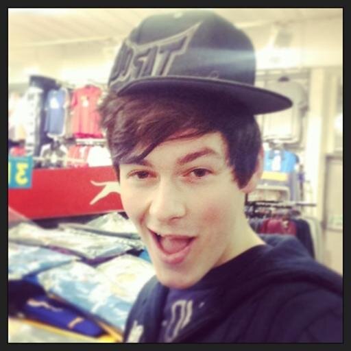 Fans club of @BradKavanagh .. I LOVE YOU BRAD. Download ROAR of Brad Kavanagh in Itunes