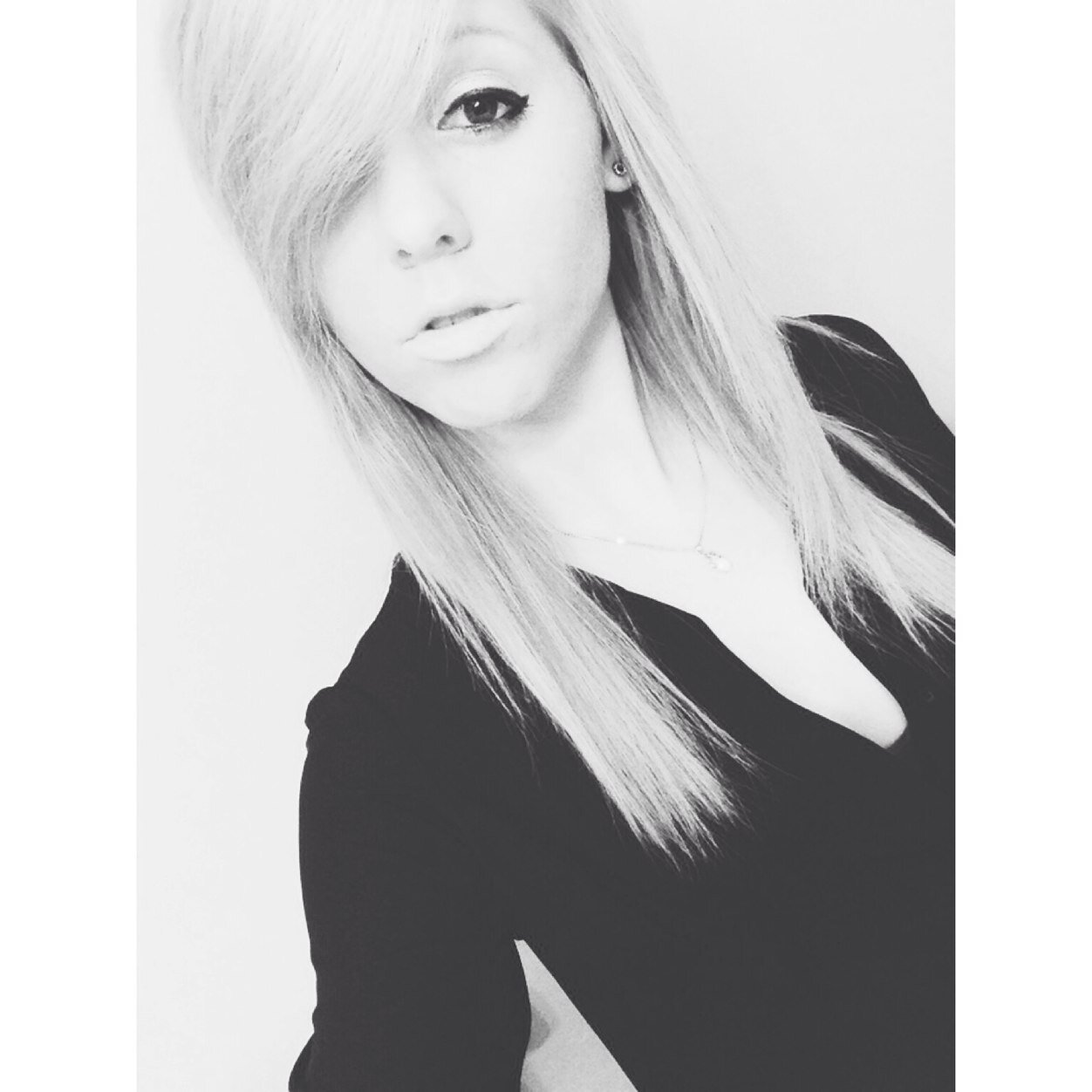 kimbee04's profile picture. 