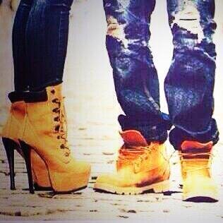 MORdnyalarr's profile picture. UYKUCU / SEVİMLİ / İYİMSER / ŞAKACI / ÇİKOLATA HAYRANI  KISACASII ÖZZ ÖZZ :)) :)) :))