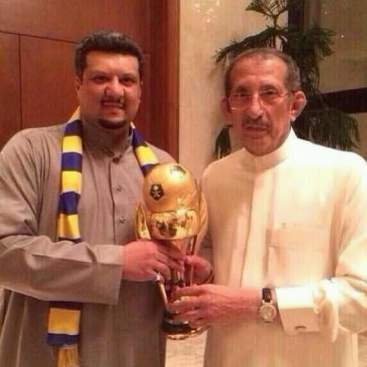 متصدره و بكيفي