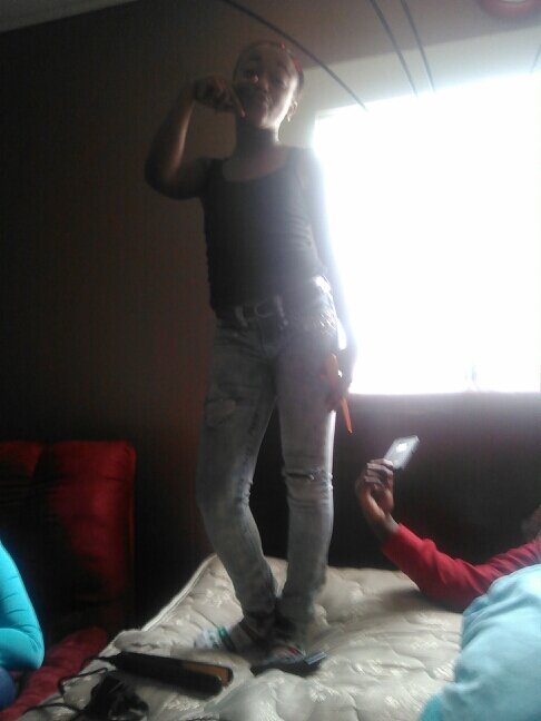 This Bee TiaaJanaee Yal Need To Follow Me And Ima Follow Back Got Deleted A 888 but yeaaah Yal Follow Mee