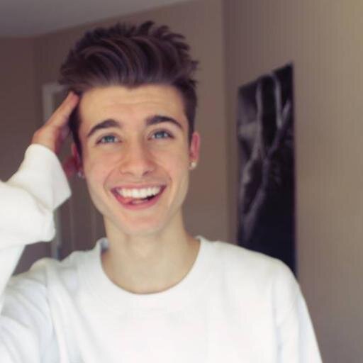 @WeeklyChris is my hero, all I want is to meet him