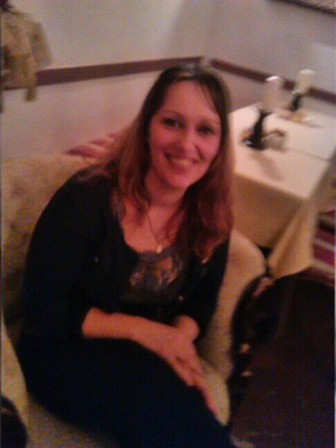 francescaales16's profile picture. 