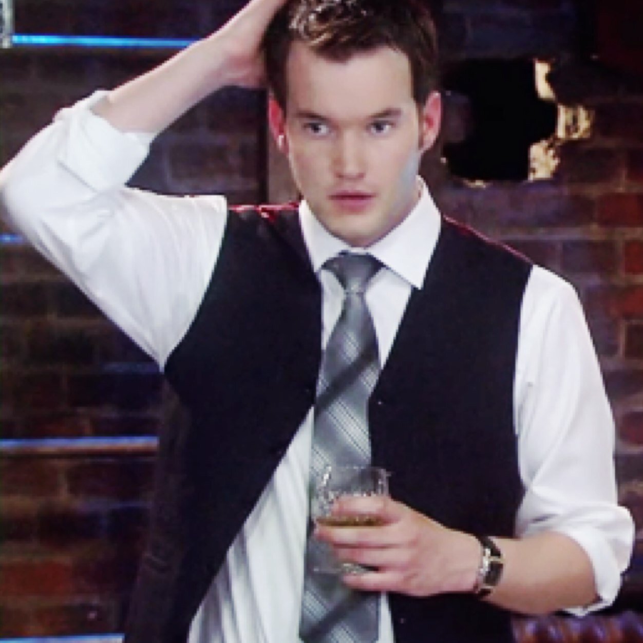 SecretaryIanto's profile picture. The world's always ending, Jack... Shouldn't we make the best of it? While we're still here? #TorchwoodRP