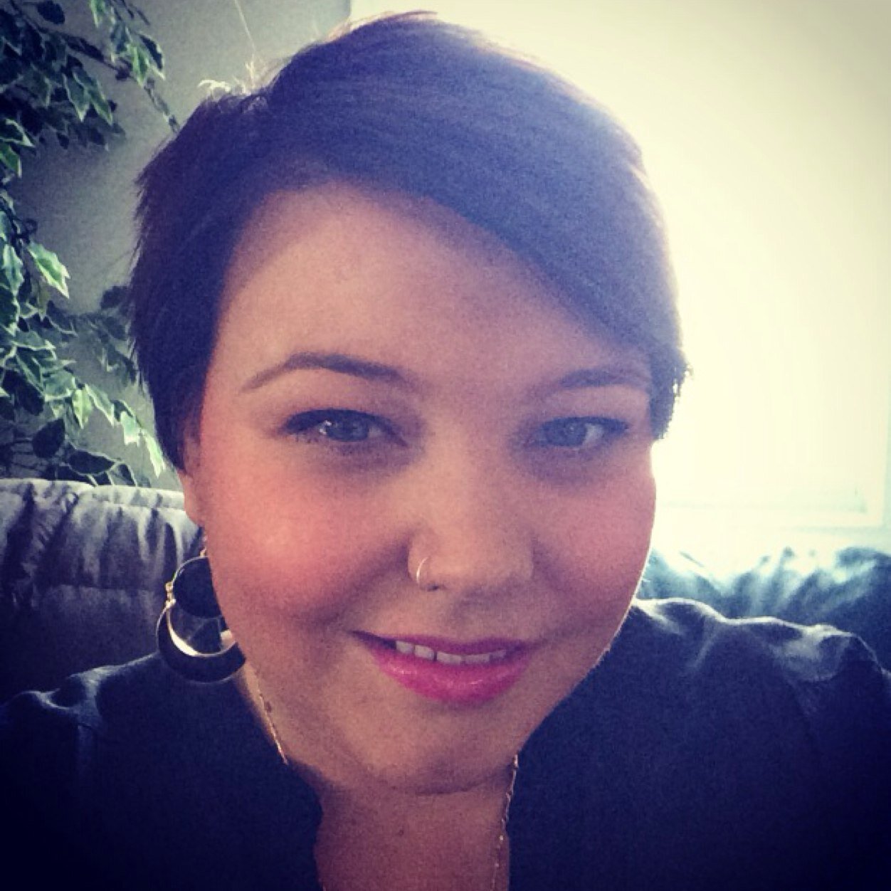 laurakas23's profile picture. Stella and Dot stylist- contact me through my email (laurakristinaashley@gmail.com) or my website above to place an order or book a trunk show!