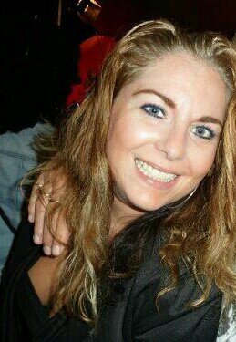 AndreaWijnand's profile picture. Sales Manager: @AmptvanNijkerk, @HartvHolland, @DeHeerlickheijd / sociaal / moeder / behulpzaam / gedreven / commercieel