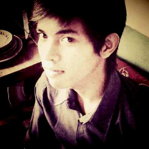 budisutrisno57's profile picture. 