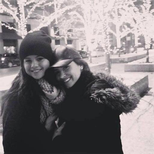 If I could take away the pain and put a smile on your face,Baby I would.
Sisters @marrymenini @p4ynebitch