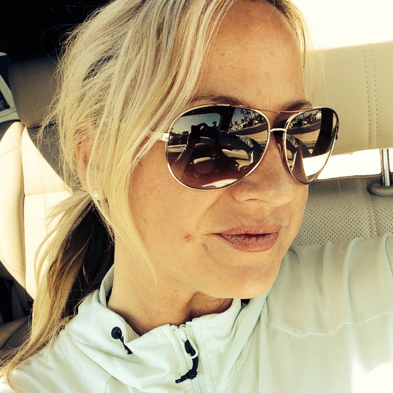 CharityGenesis's profile picture. Ｄｒｅａｍ Ｔｅａｍ 梦之队 📍Global Locum Sonographers • 🌬🍃🌿 zen life • 🍜 chefs Escuela en todo el Mundo + 3 Amazing Children ⚡️ #isaidyes💍 ⚡️