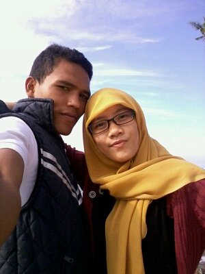 Jalanin apa adanya;),cinta yg tulus,;) jadi orang yg paling ikhlas;)