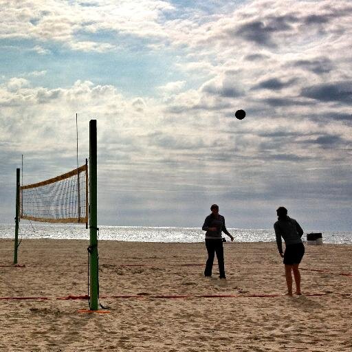 VBevents_'s profile picture. Keeping you in the know about what's happening in Virginia Beach