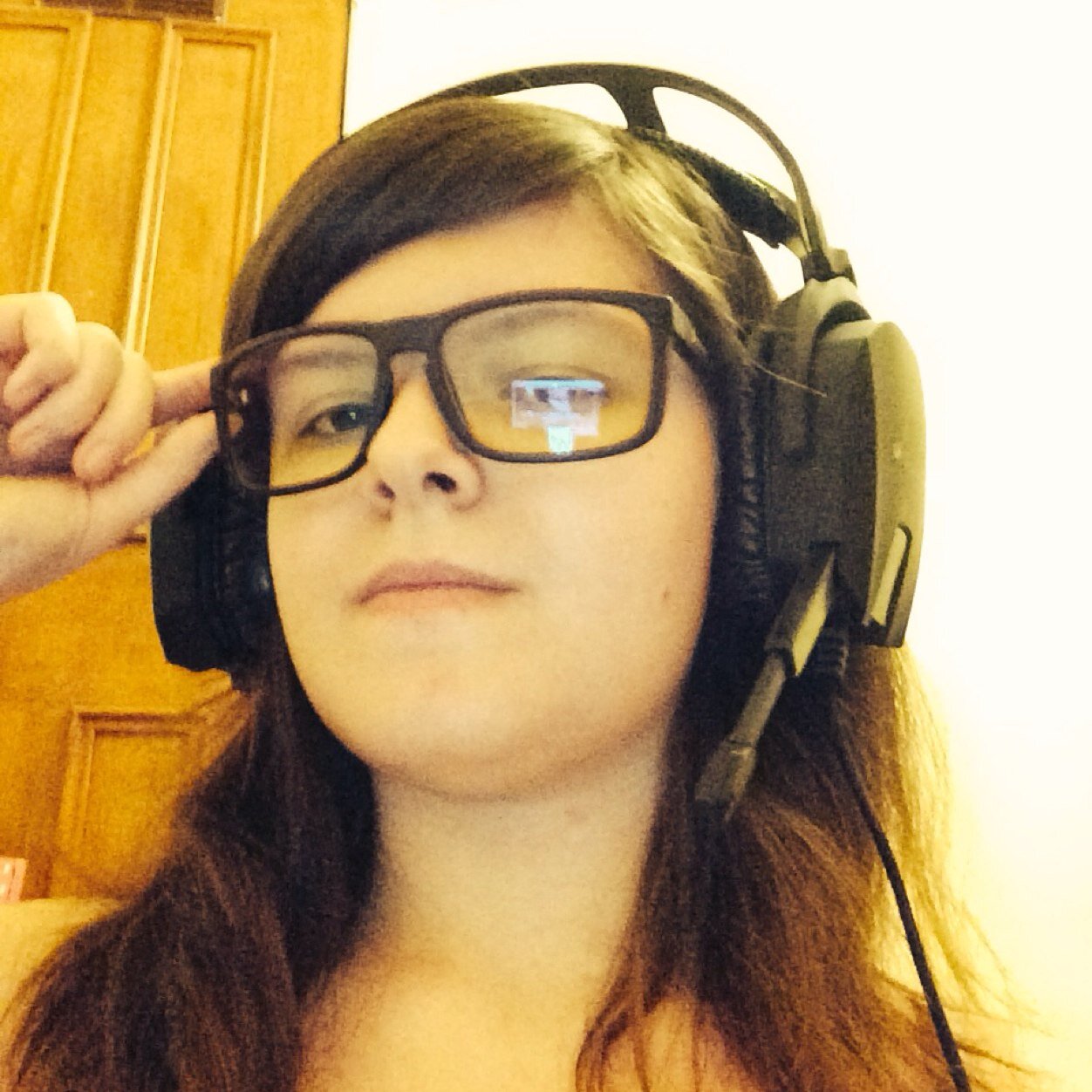 Glasgow Uni Zoology student, Holy paladin and general gamer, anime fanatic/cosplayer, and Pokemon master! (,,◕ ω ◕,,) SUGARPEAS~!