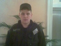 wiferamutit's profile picture. Платон мне - друг, но платина дороже.