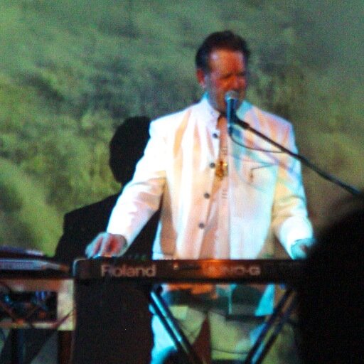 Ken Davis is one of the worlds leading composers of  Instrumental Relaxation, Environmental And Ambient Music - 55 CD & Three Nature DVD'S In The Catalogue